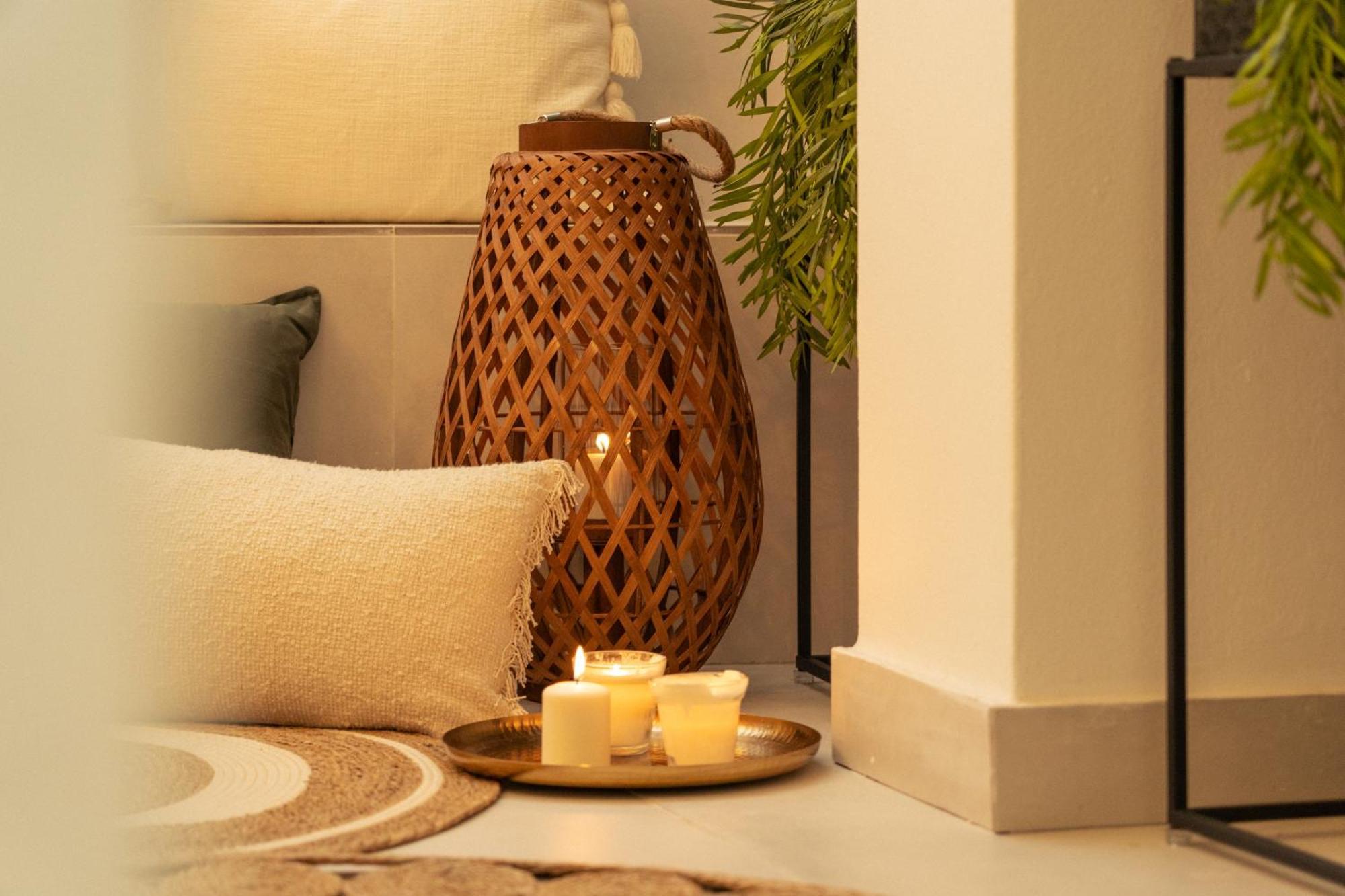 Johnny'S Suites Taormina Beach Bay Eksteriør billede