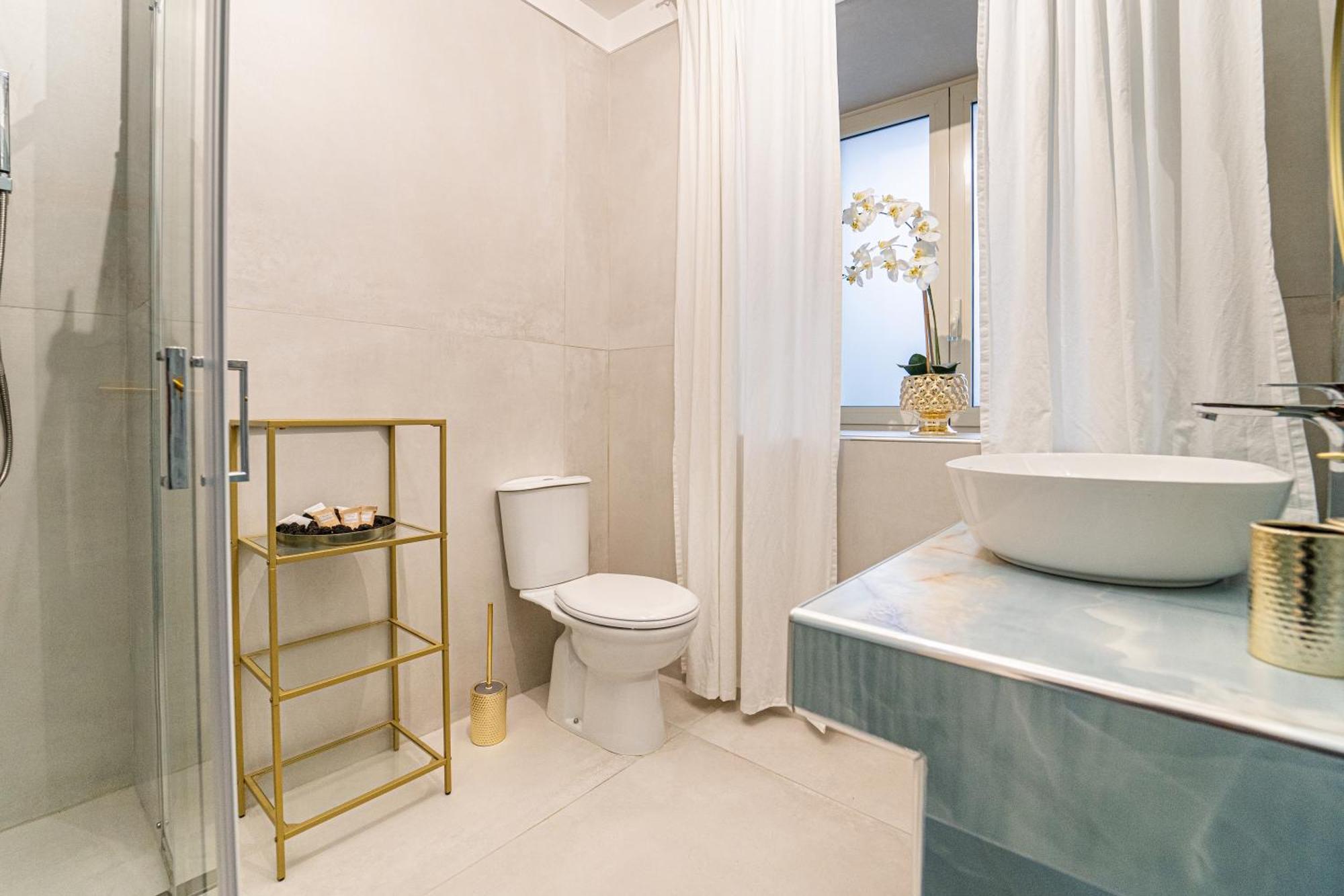 Johnny'S Suites Taormina Beach Bay Eksteriør billede
